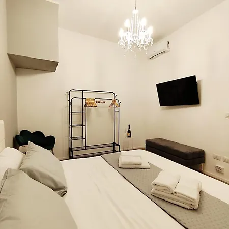 Apartment Regina House Al Centro Di Cagliari