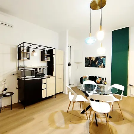 Apartment Regina House Al Centro Di