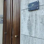 Regina House Al Centro Di Apartment *