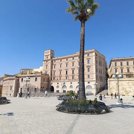 Regina House Al Centro Di شقة