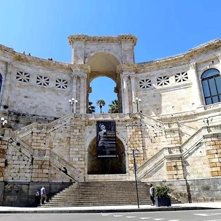 Regina House Al Centro Di شقة